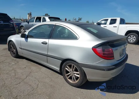 2002 Mercedes-Benz C 230 from USA, damaged, VIN WDBRN47J72A348064
